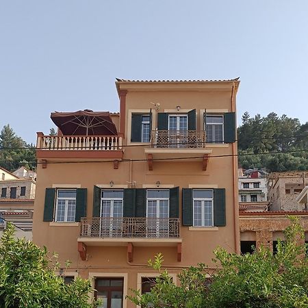Amfitrion City Гитио Екстериор снимка